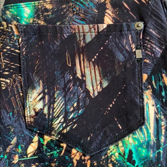 Genetic Denim Tropical Print Skinny Jeans - Picture 2 of 6